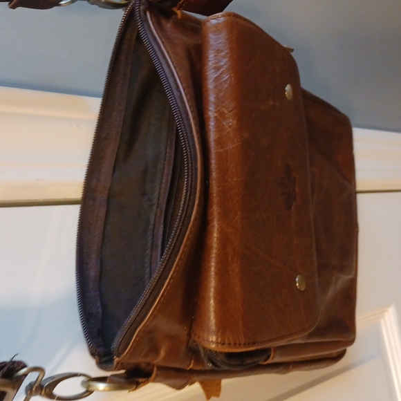 Brown leather, Crossbody, shoulder - Picture 3 of 4